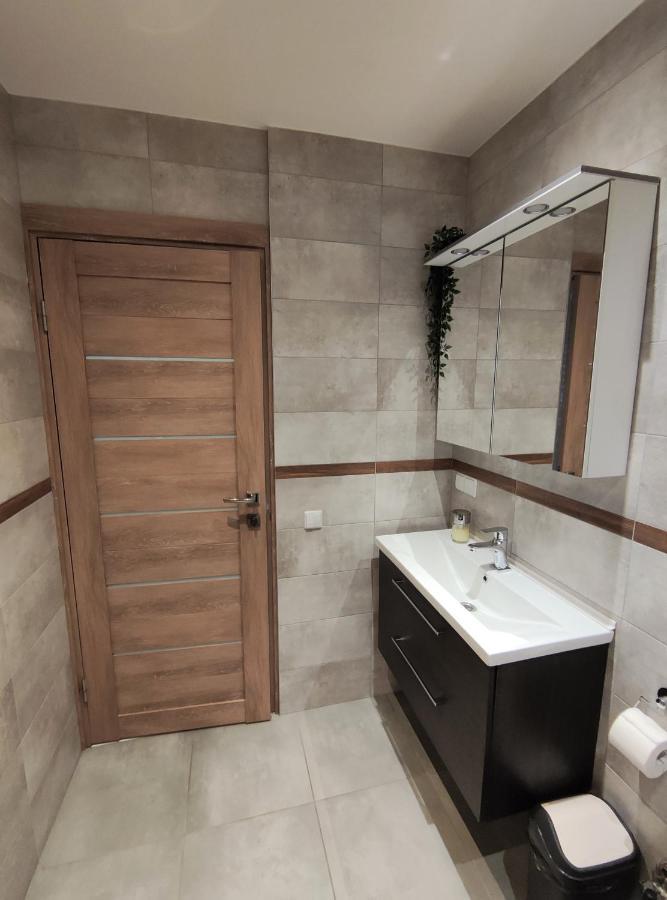Apartments Franny'S Bees Vilnius Bagian luar foto